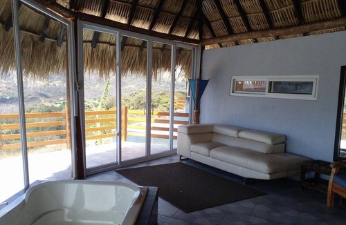 Esteli Hotel | H & R Ranch Resort
