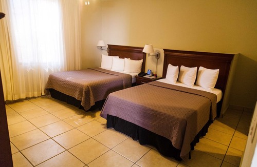 Managua Hotel | Hotel El Almendro