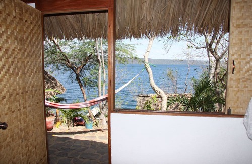 San Juan de Oriente Cabin | San Simian Lodge