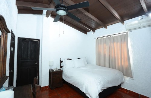 Managua Hotel | Hotel Casa Colonial