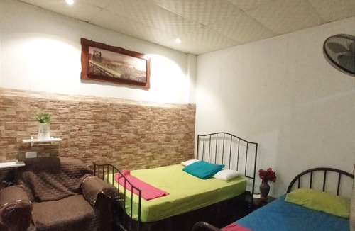Leon Hostel | Hostal Ruinas de San Sebastian - Hostel