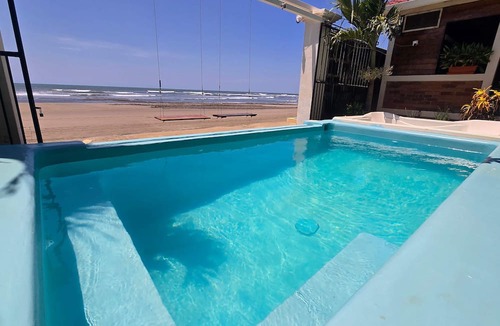 Pochomil House | Ocean Front Private Casita w Pool AC Sleeps 4