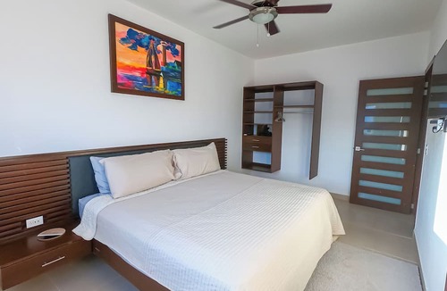 Pacific Marlin Hotel | Malibu At Pacific Marlin