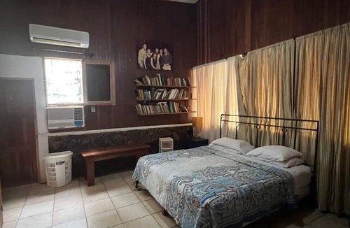 Santa Cruz Other | Spacious rustic lakefront house overlooking Maderas volcano