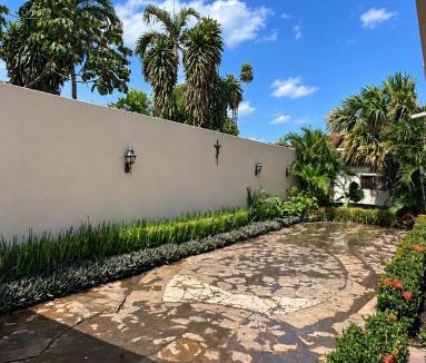 Leon Bed & Breakfast | Hostal Octavianos Leon