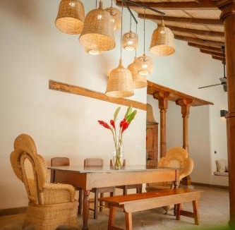 Granada House | Central Park Luxurious Historical Home With Pool