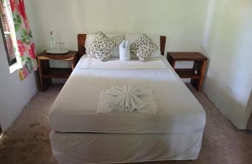 Merida Cabin | Sunny Garden Lodge