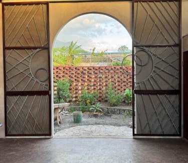 Santa Cruz House | Personal Retreat, Soaking Pool, and Food Forest