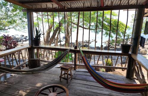 Balgue Bed & Breakfast | Rocks Beach