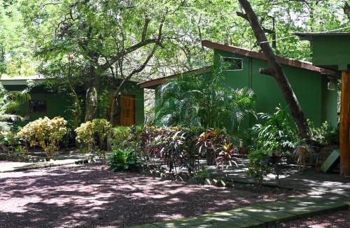 Playa Gigante Apartment | Beach-Front Bungalow