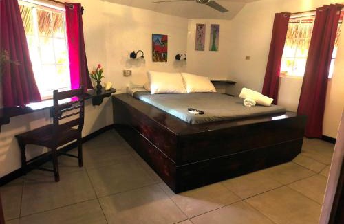 Corn Island Hotel | Paraiso Beach Hotel