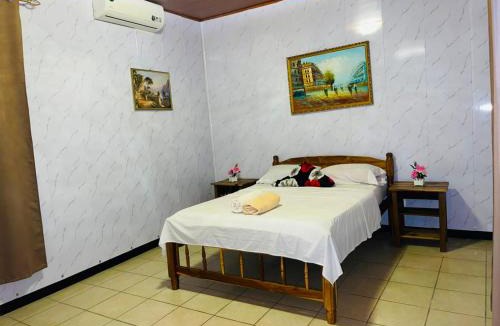 Managua Hotel | Hostal pequeña Habana