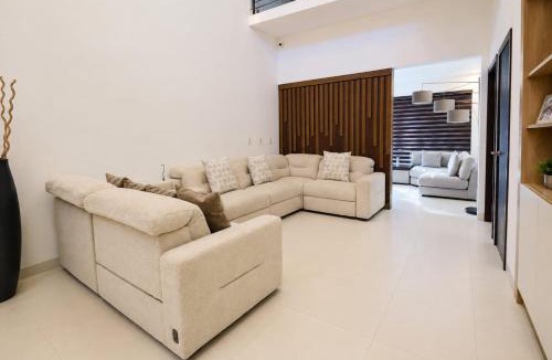 Managua Villa | The grand resident in santo Domingo Managua