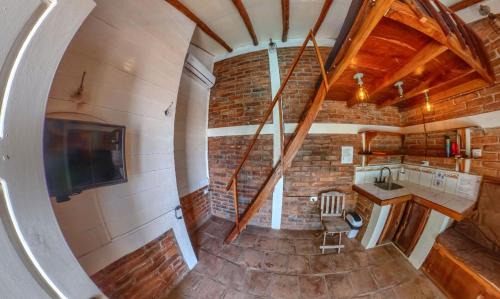 Pochomil House | Romantic Seaside Casita w Pool, AC, Fire Sunsets