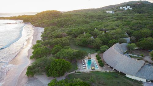 Popoyo Hotel | Hotel Punta Teonoste Boutique Beachfront Resort