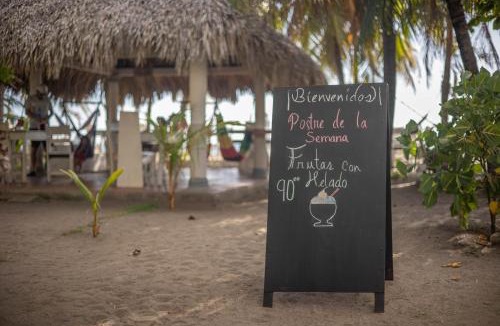 Las Penitas Hostel | Casita de Playa BOMALU