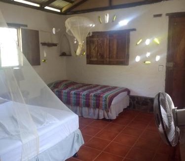 Santa Cruz Cabin | Finca Mystica