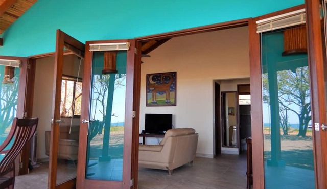 Salt Escapes Nicaragua - Bella Casas in León
