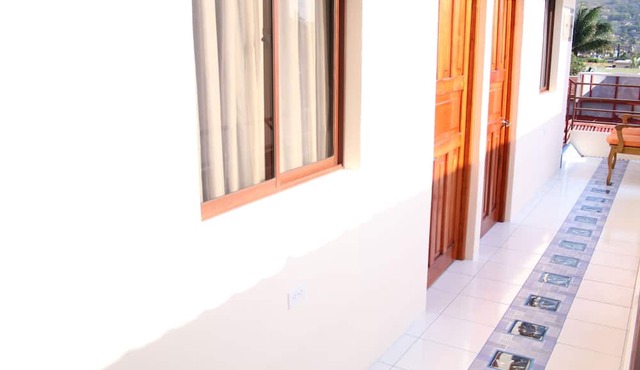 Brisas Hotel