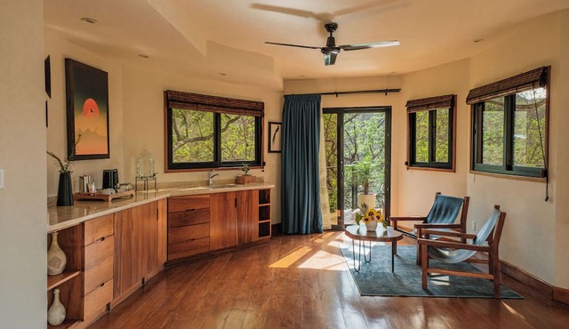 TreeCasa Hotel & Resort
