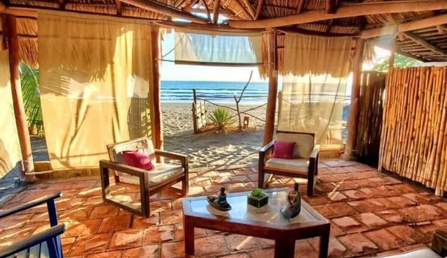 Somar Surf lodge