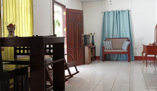 Family House, 2 Bedrooms, Garden View, Courtyard Area Chinandega