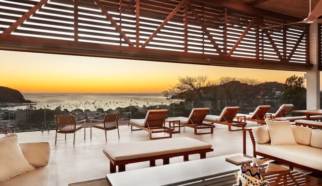 Vista Alegre Signature Villa - La Santa Maria