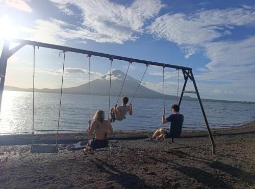 Kencho's Beach House-Sunset & Beachside stay in Ometepe in San Juan del Sur